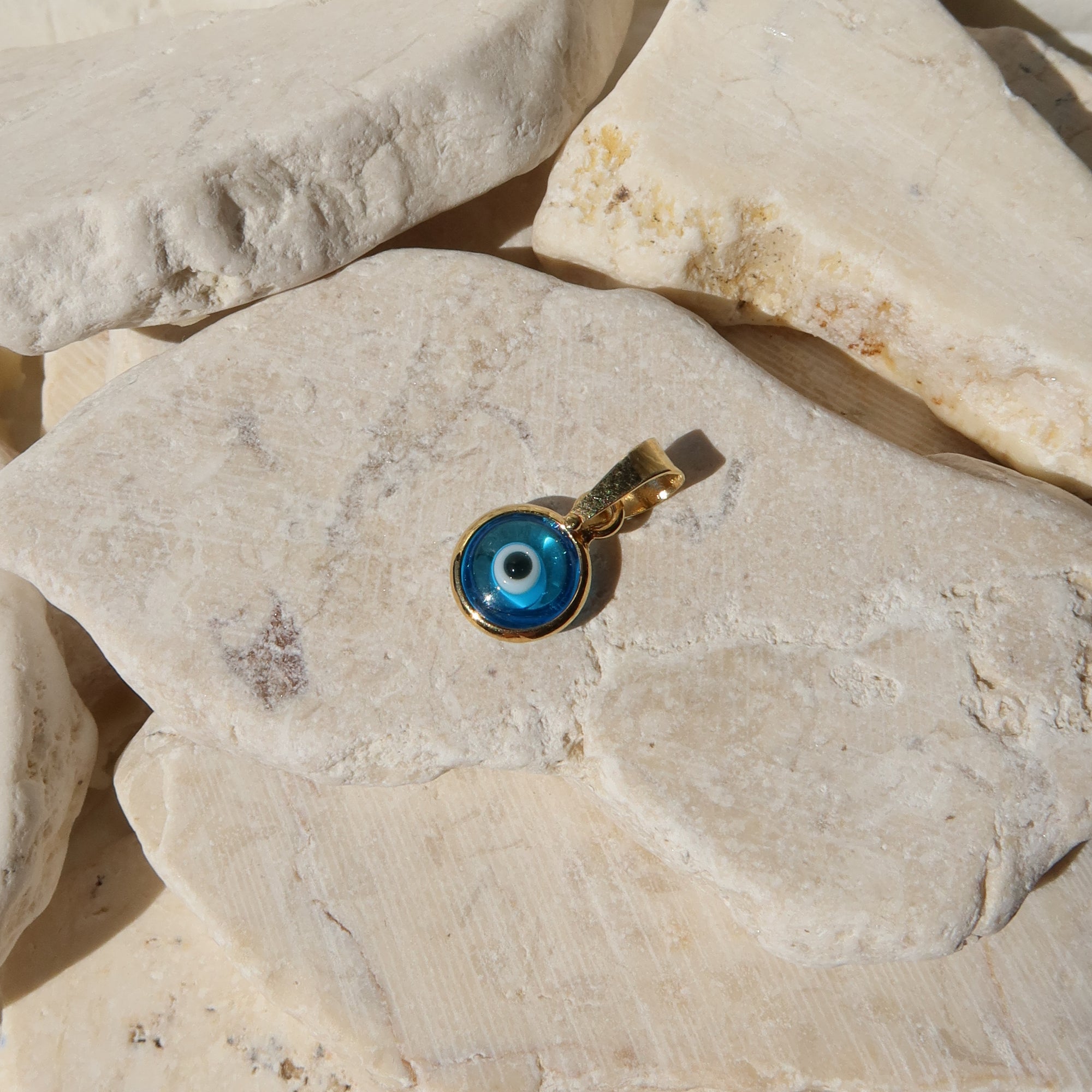 9CT GOLD EVIL EYE PENDANT