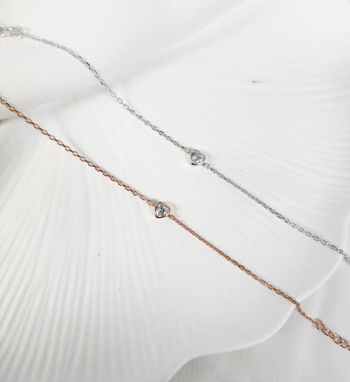 PHEOBE HEART BRACELET - STERLING SILVER