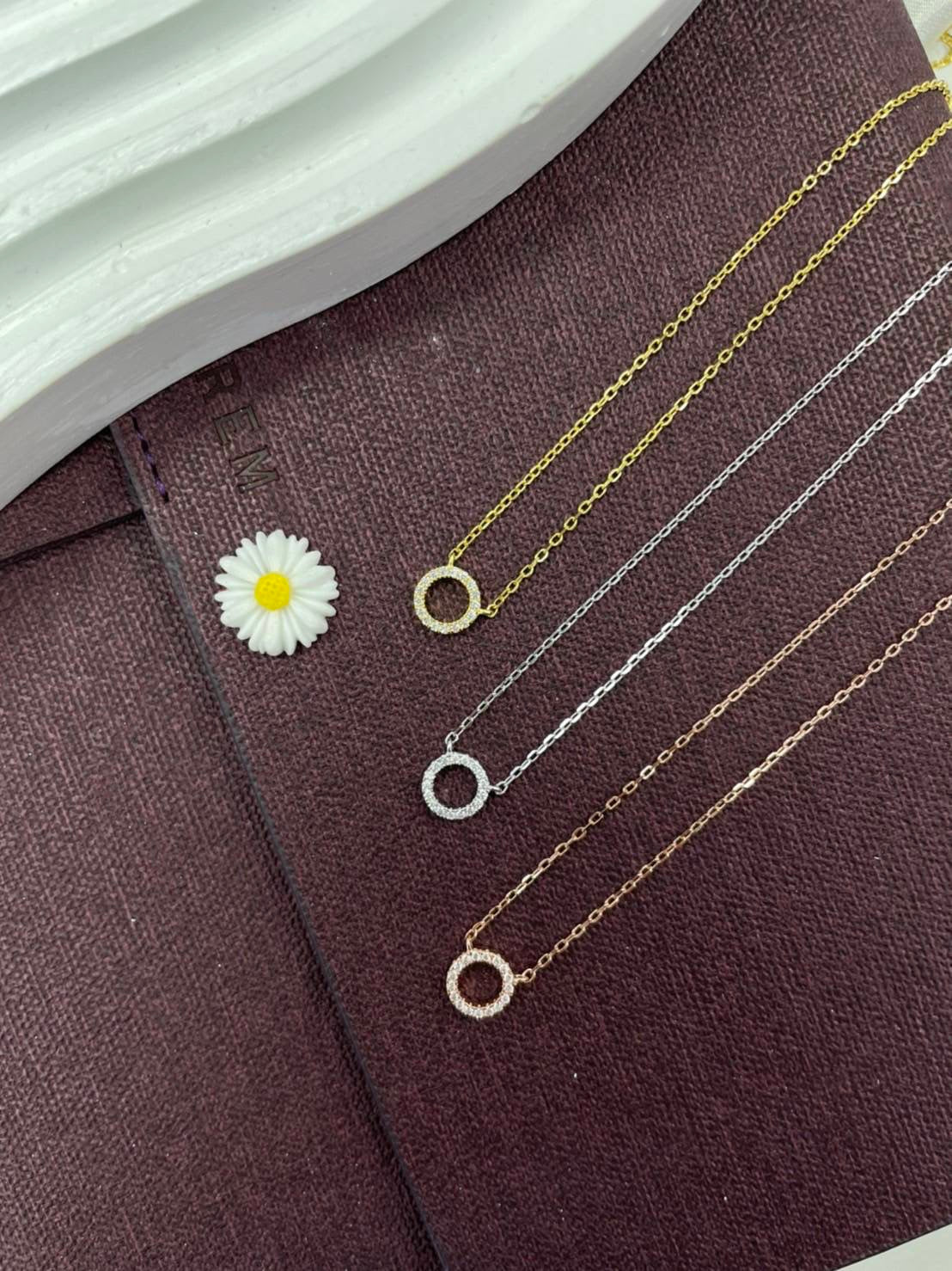 SMALL CZ CIRCLE NECKLACE - STERLING SILVER
