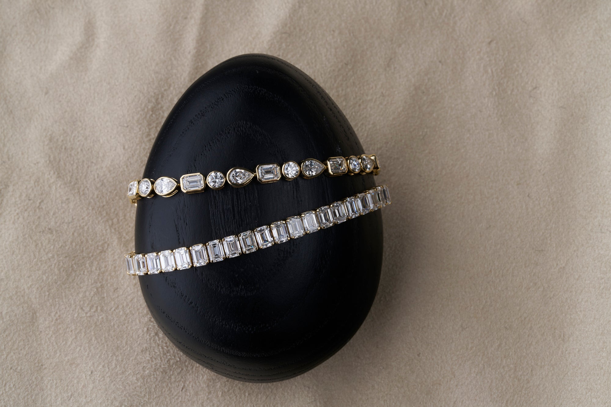 10.5CT TDW MIXED SHAPE DIAMOND TENNIS BRACELET - 9CT GOLD