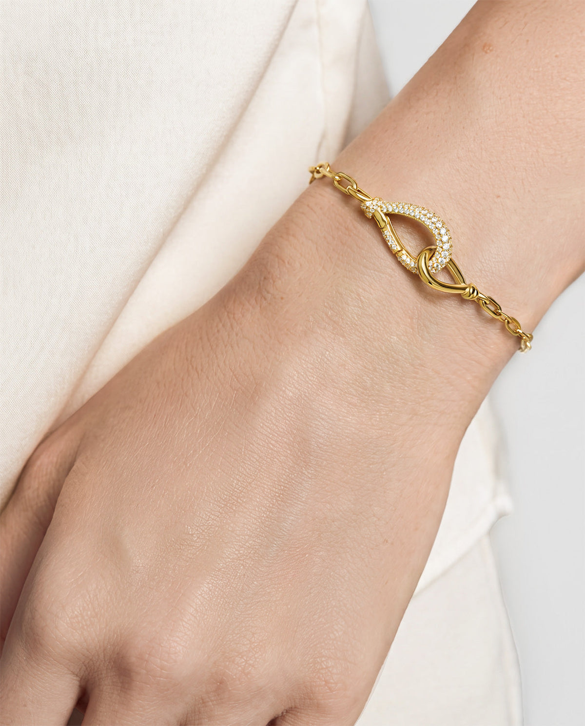 Gold Interlocked Pave &amp; Polished Knot Bracelet