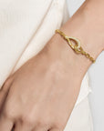Gold Interlocked Pave & Polished Knot Bracelet