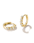Hoop earrings with zirconia