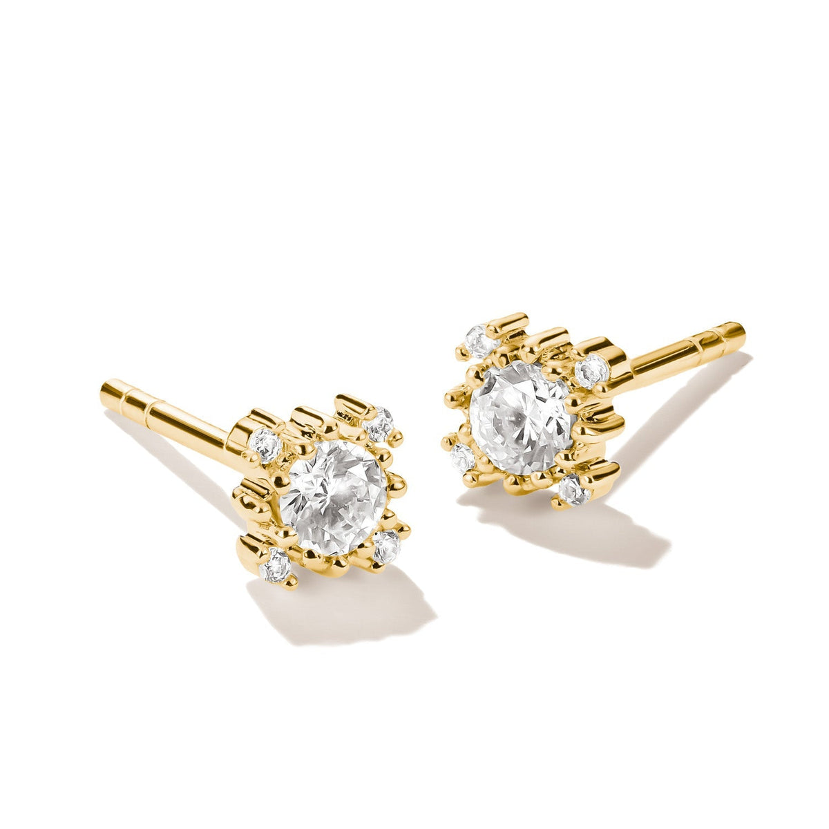 Ear studs with zirconia
