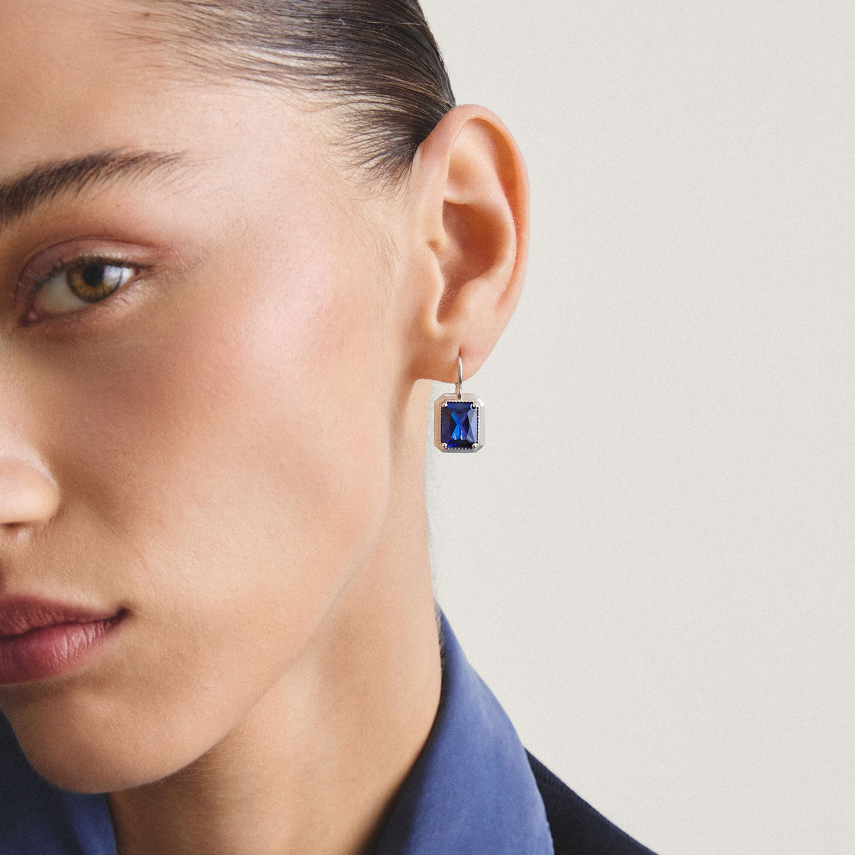 Earrings with nanocrystal in octagon cut