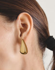 Earrings in teardrop shape