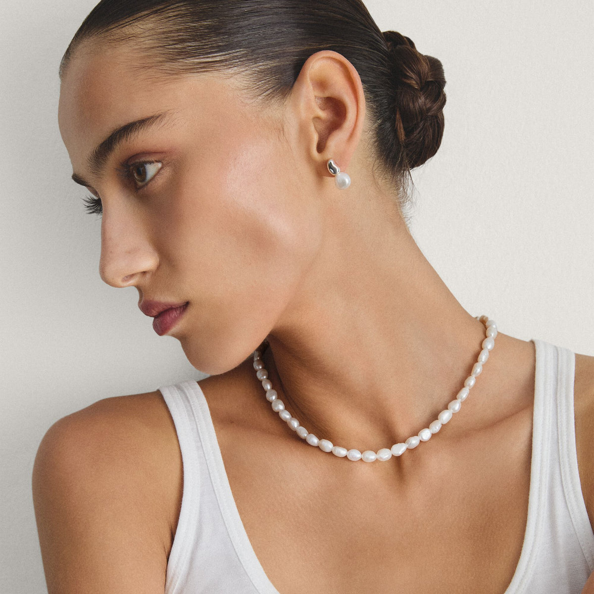Pearl necklace