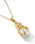 Pendant octopus with pearl
