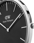 Daniel Wellington Classic 40 Reading Silver & Black Watch