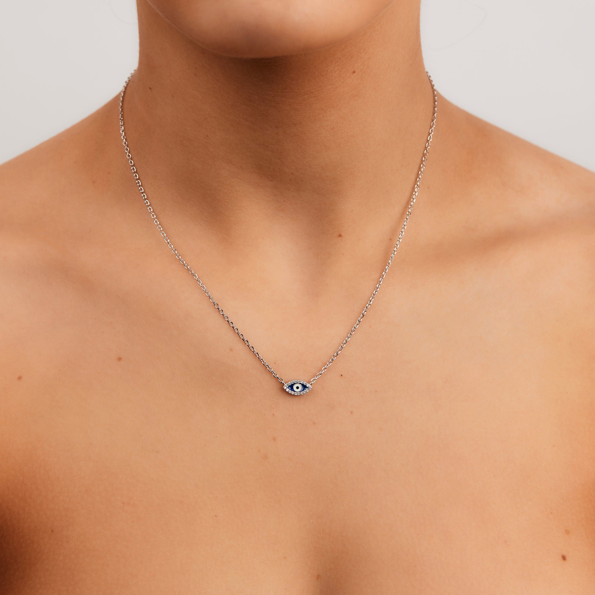 S/S OPALITE HAMSA HAND NECKLACE