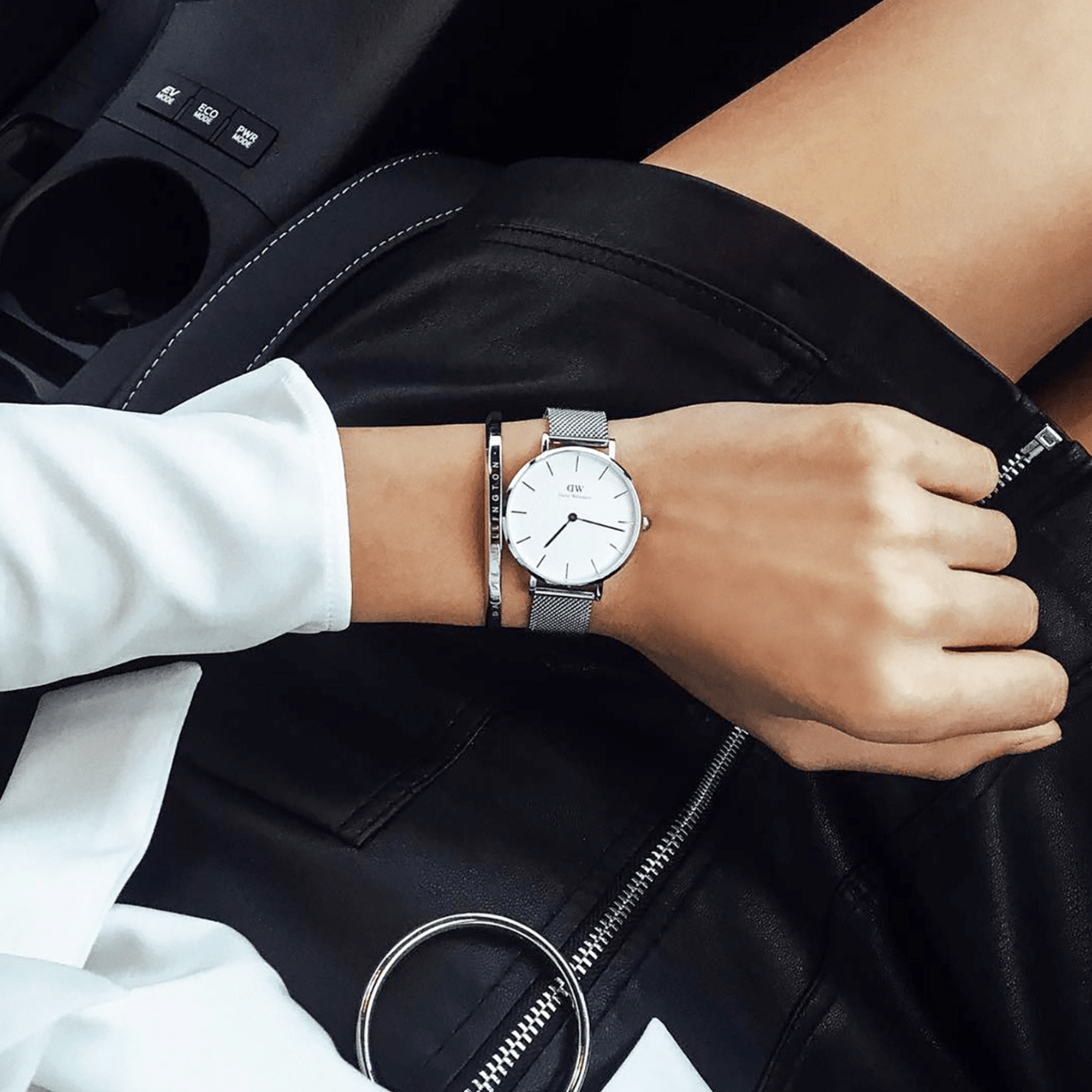 Daniel Wellington Petite 32 Silver &amp; White Watch